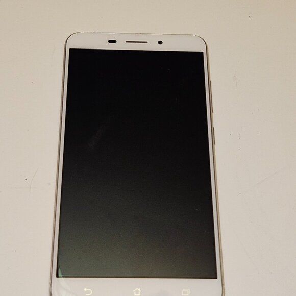 ASUS ZenFone 3 Max (Z01BDC) - 32GB Storage - Picture 5 of 14